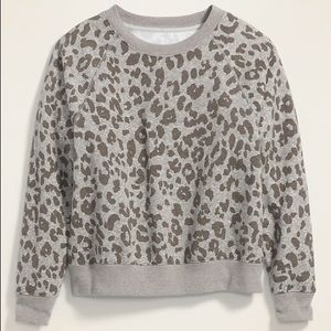 Old Navy size S cheetah print crew neck.